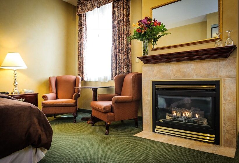 Lakosztály, Peterborough Inn & Suites