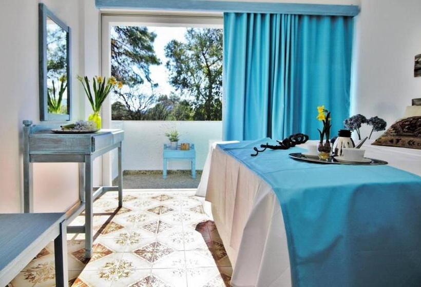 غرفة قياسية مزوَّدة بتراس, Trees Boutique Art