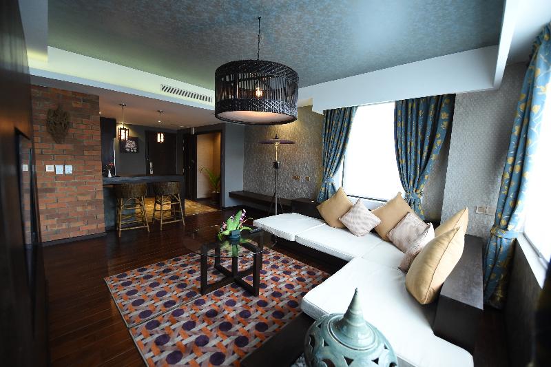 سوییت, Rose Garden