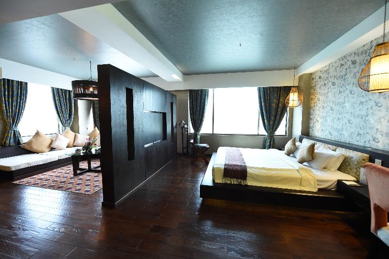 سوییت, Rose Garden