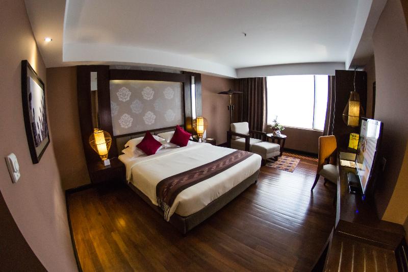 اتاق سوپریور, Rose Garden