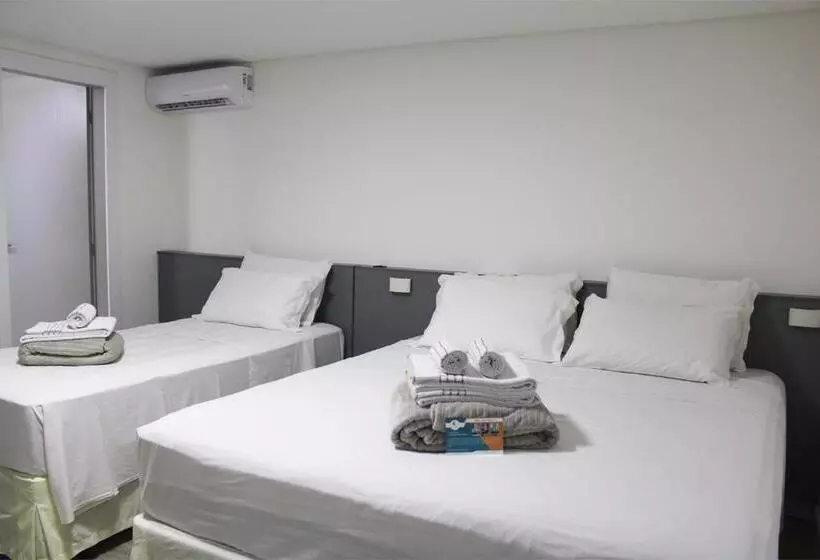 Deluxe Neljän Hengen Huone, Sagres Praia