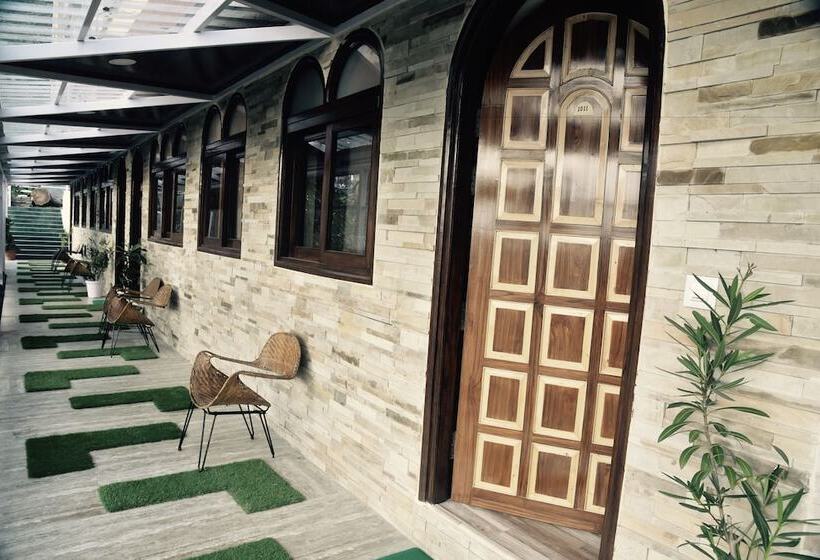 프리미엄 룸, Willow Banks   Boutique 4 Star Hotel On The Mall Road Shimla