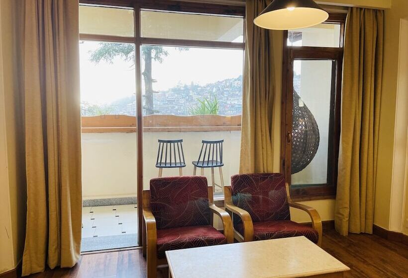 디럭스 룸, Willow Banks   Boutique 4 Star Hotel On The Mall Road Shimla