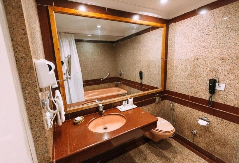 اتاق لوکس, Willow Banks   Boutique 4 Star Hotel On The Mall Road Shimla