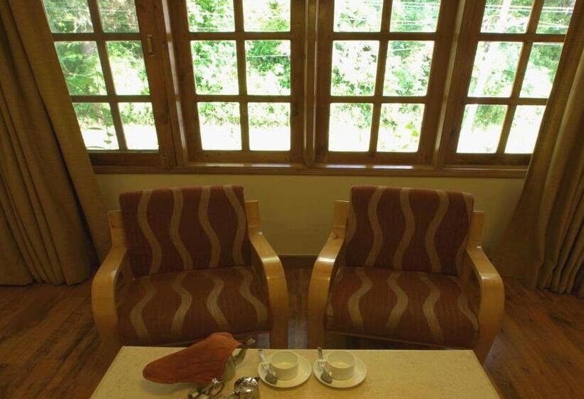 اتاق لوکس, Willow Banks   Boutique 4 Star Hotel On The Mall Road Shimla