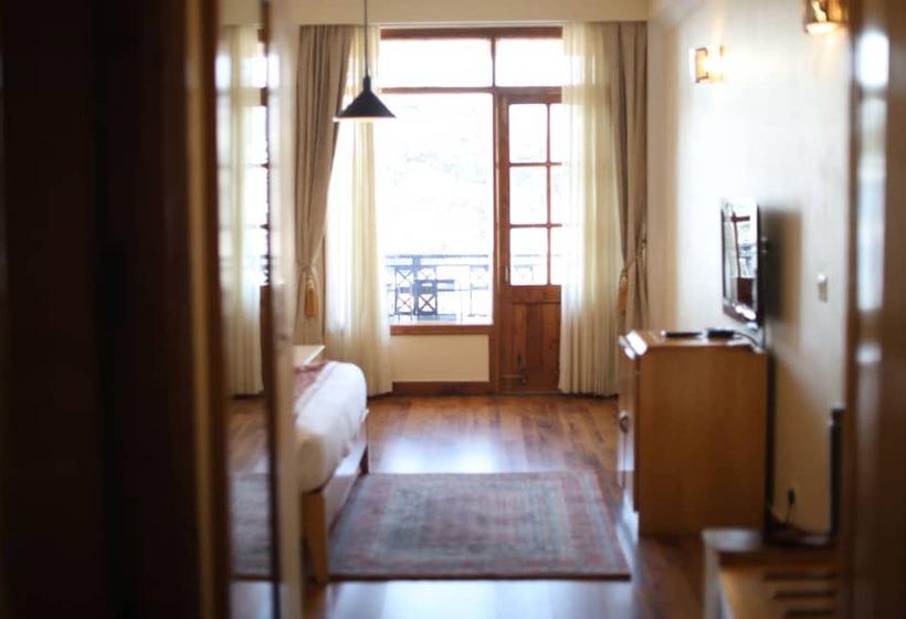 프리미엄 룸, Willow Banks   Boutique 4 Star Hotel On The Mall Road Shimla