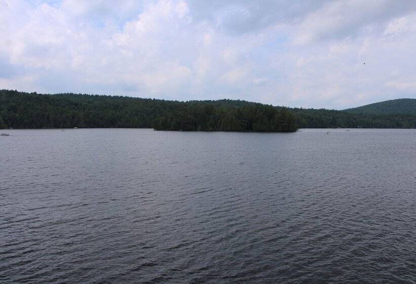 غرفة ديلوكس فردية, Kiwassa Lake Bed & Breakfast