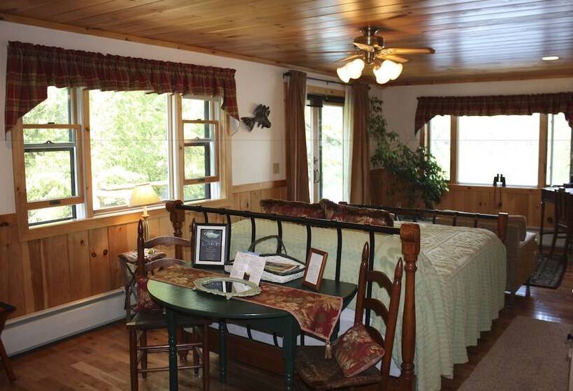Номер Deluxe Одноместный, Kiwassa Lake Bed & Breakfast