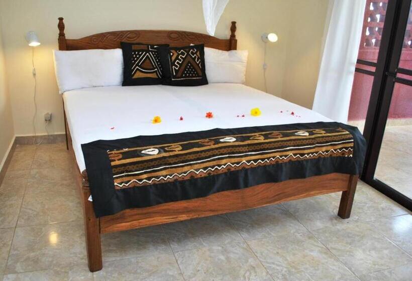 اتاق استاندارد, Lemon Creek Hotel Resort