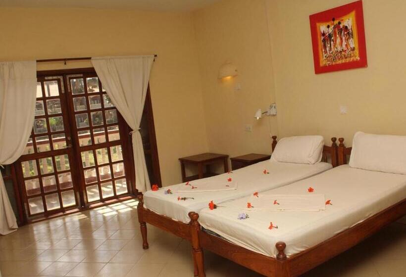 اتاق استاندارد, Lemon Creek Hotel Resort