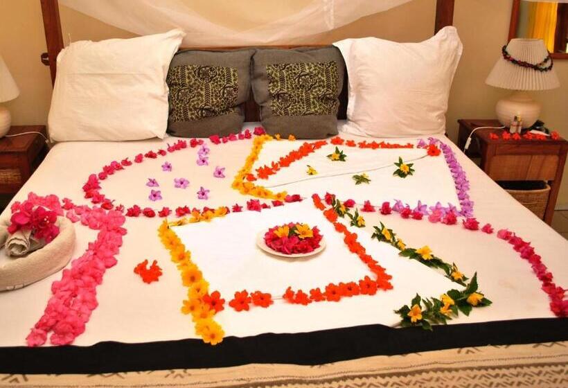 اتاق استاندارد با تخت بزرگ, Lemon Creek Hotel Resort