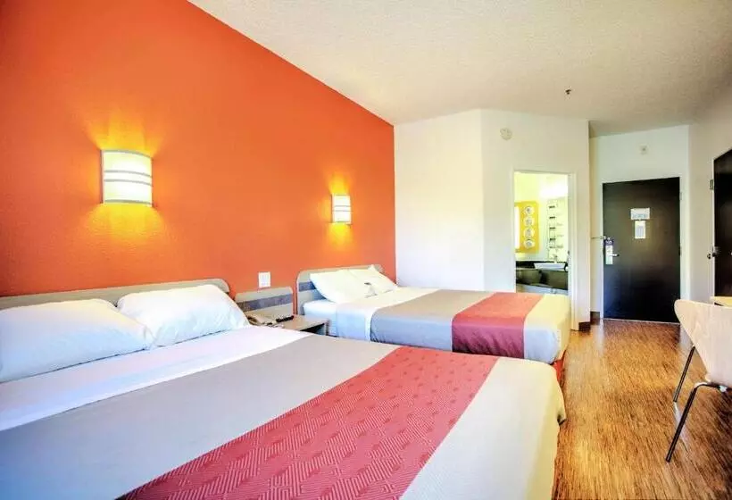 スタンダードルーム, Motel 6missoula, Mt