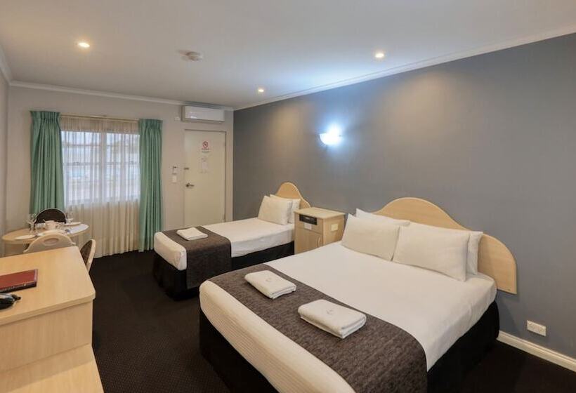 اتاق استاندارد, Charles Rasp Motor Inn & Cottages