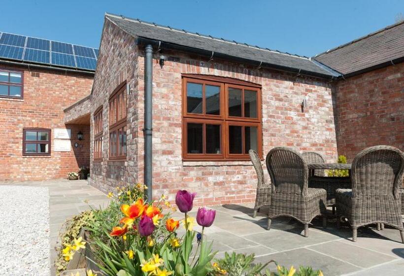 Стандартный Номер Кровать Кинг, Wold Escapes, Highfield Farm