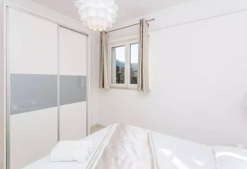 1ベッドルームのデラックスアパートメント, Villa Babilon