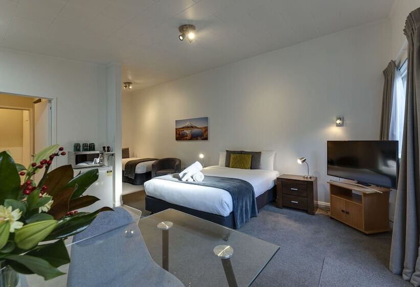 이코노미 스튜디오, Abba Court Motel & Apartments