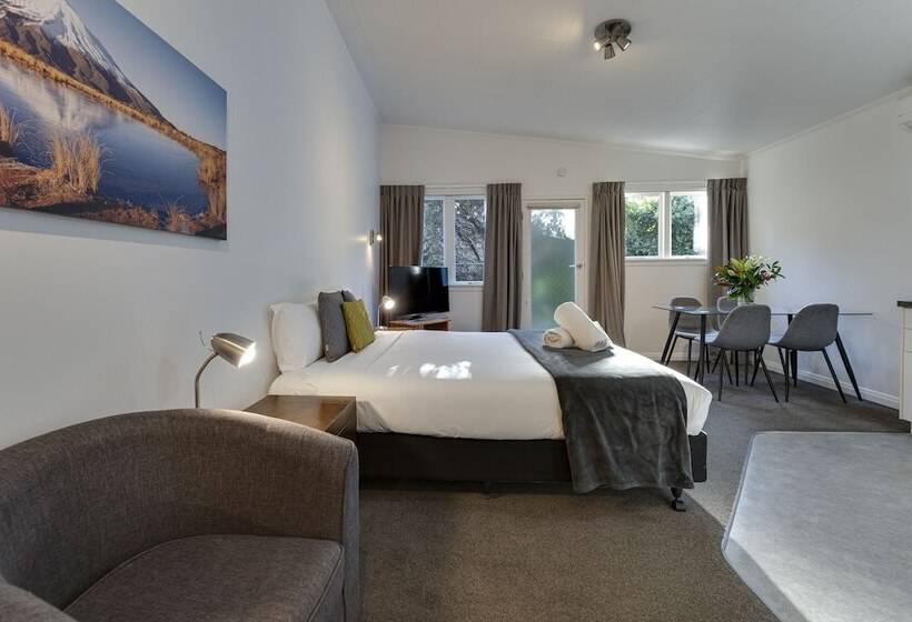 이코노미 스튜디오, Abba Court Motel & Apartments