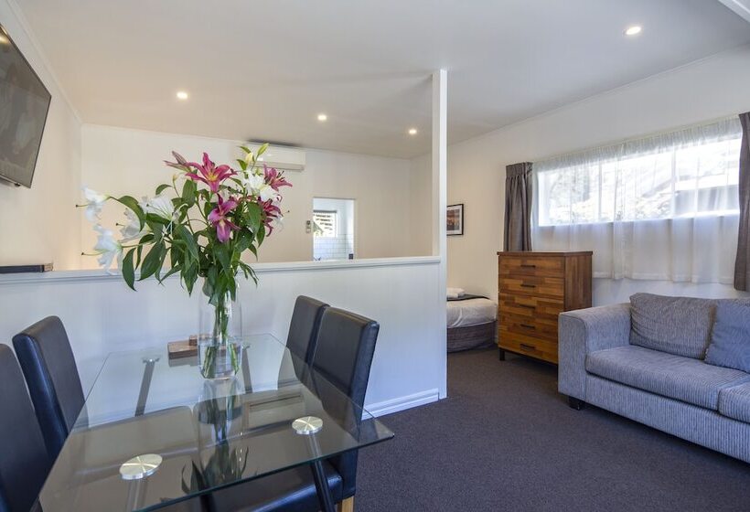 프리미엄 스튜디오, Abba Court Motel & Apartments