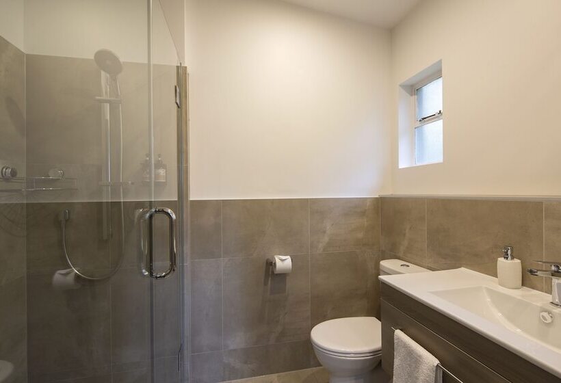 프리미엄 스튜디오, Abba Court Motel & Apartments