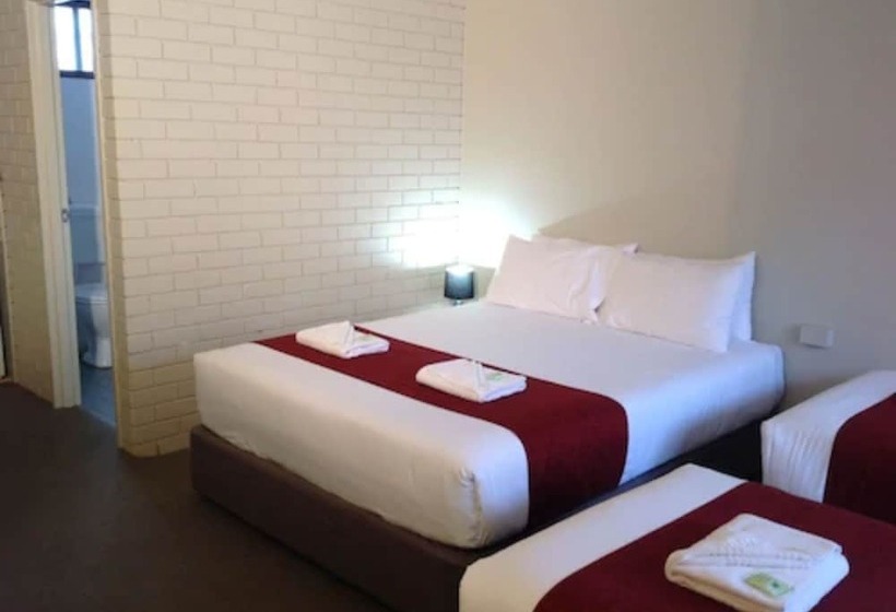 اتاق خانوادگی, Atlas Motel