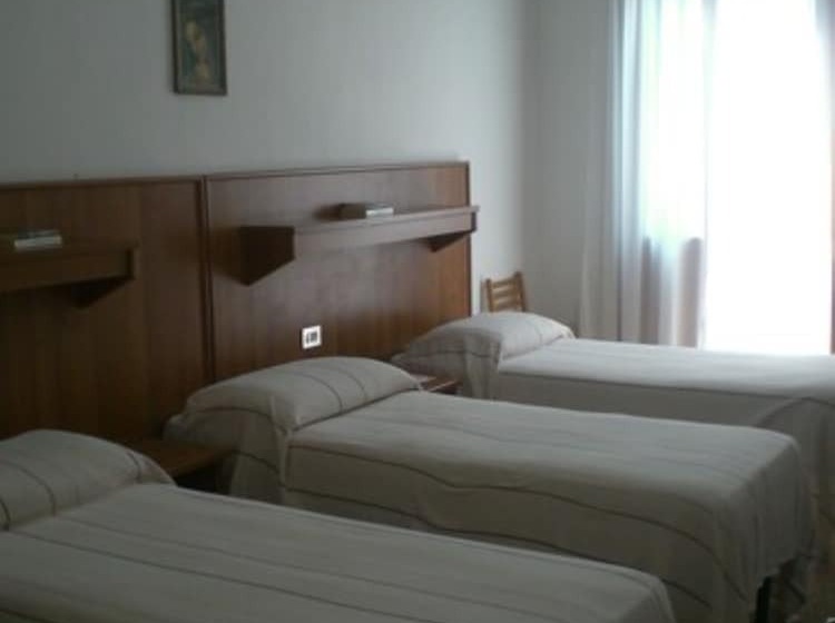 اتاق استاندارد سه تخته با چشم‌انداز, Casa Caburlotto