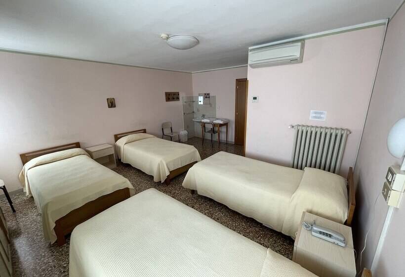 اتاق استاندارد چهار تخته, Casa Caburlotto