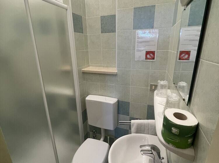 اتاق استاندارد سه تخته با چشم‌انداز, Casa Caburlotto