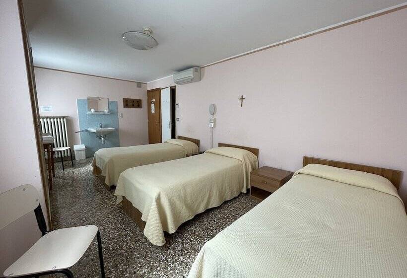 اتاق استاندارد سه تخته با چشم‌انداز, Casa Caburlotto