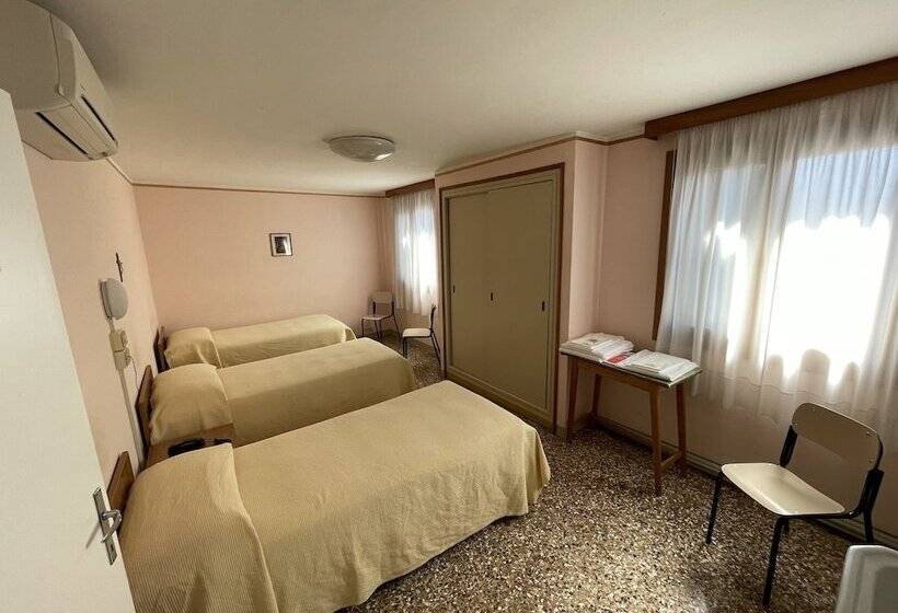 اتاق استاندارد سه تخته با چشم‌انداز, Casa Caburlotto