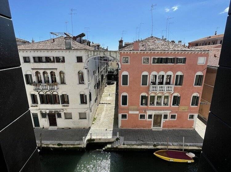 اتاق استاندارد با چشم‌انداز, Casa Caburlotto