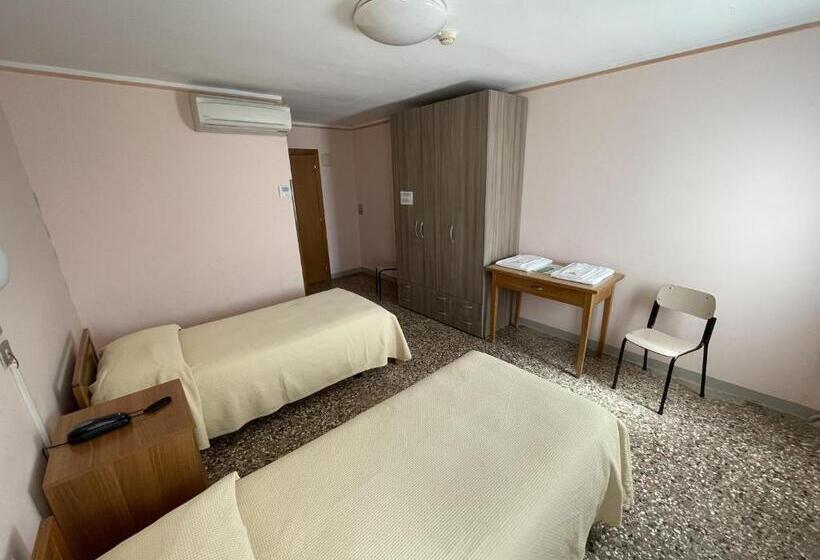 اتاق استاندارد با چشم‌انداز, Casa Caburlotto