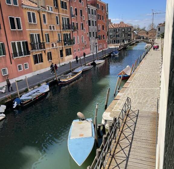 اتاق استاندارد سه تخته با چشم‌انداز, Casa Caburlotto