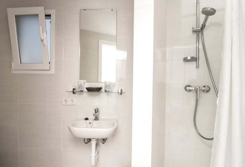 اتاق استاندارد, Hostal Floridita Adults Only