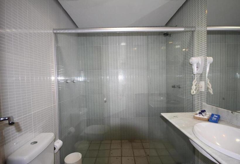 Executive Suite, 7 Colinas