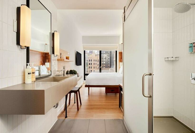 标准间带双人床, Arlo Soho