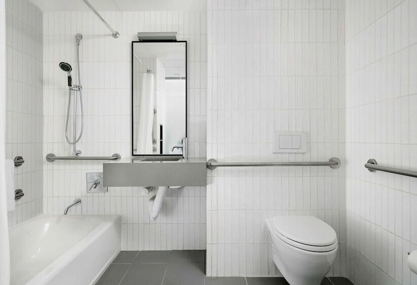 标准间带双人床, Arlo Soho