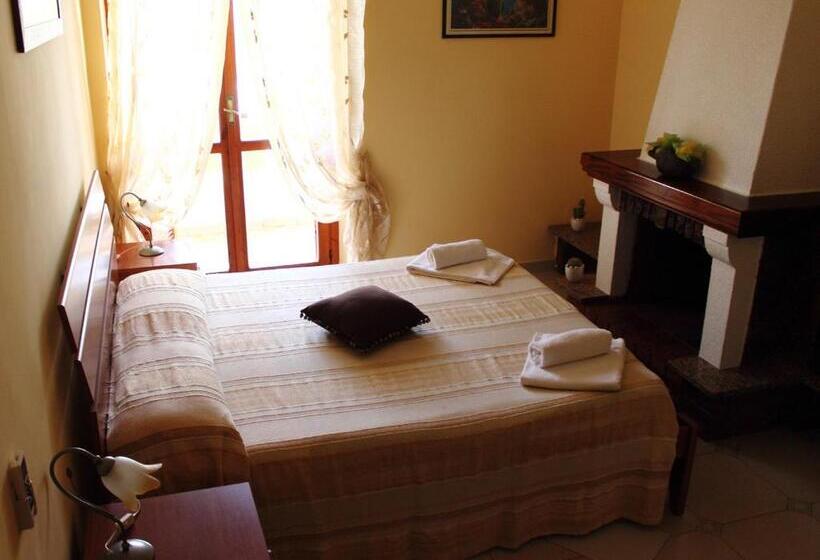 Номер Стандарт Вид на Море, Barbieri