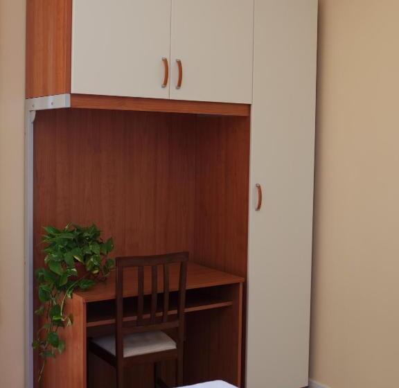 Номер Стандарт Вид на Море, Barbieri