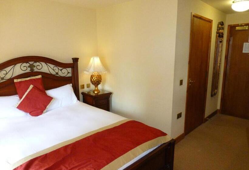 غرفة قياسية, Camden Arms