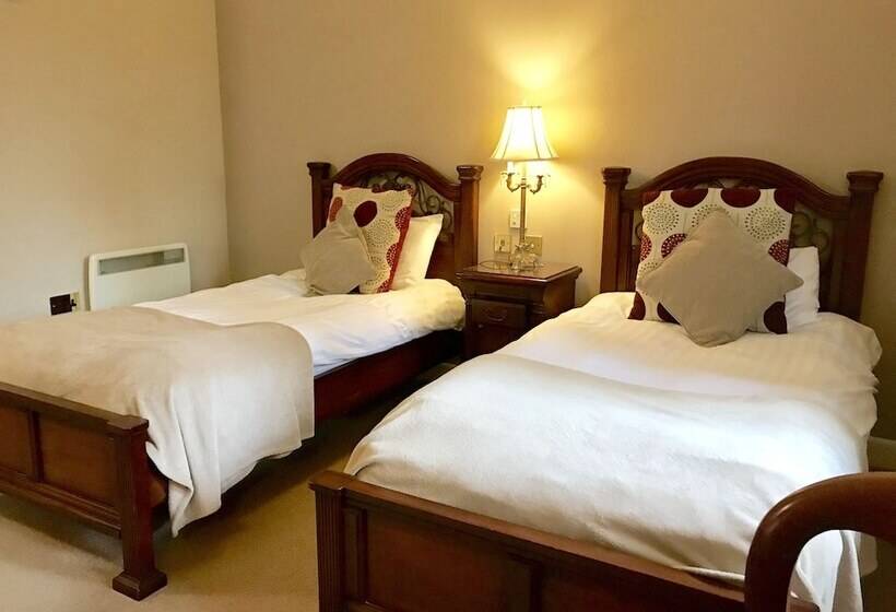 غرفة قياسية, Camden Arms