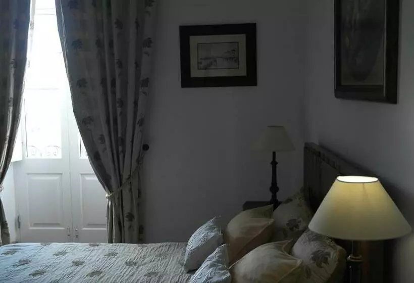 اتاق استاندارد, Casa De Estoi
