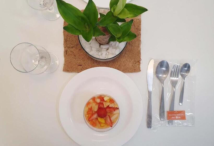 豪华房间, Fusion Hplus Express +