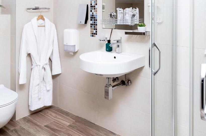 اتاق استاندارد, Garni Hotel Mint