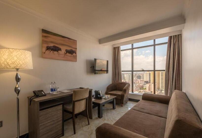주니어 스위트, Golden Tulip Dar Es Salaam City Center