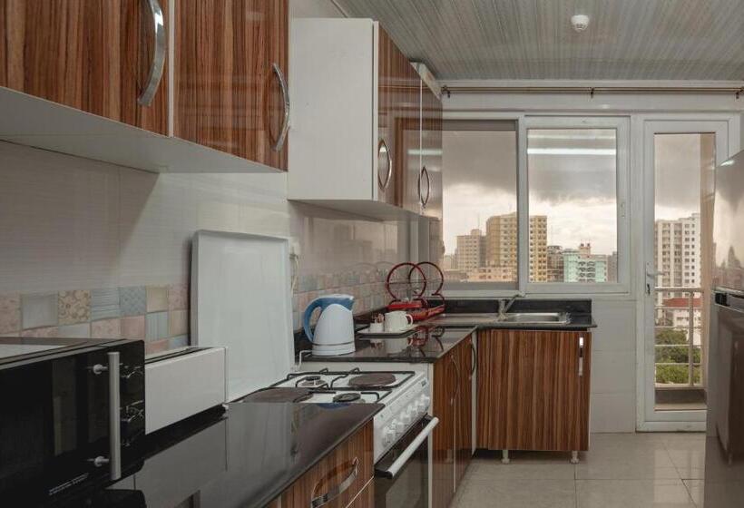 패밀리 스위트, Golden Tulip Dar Es Salaam City Center