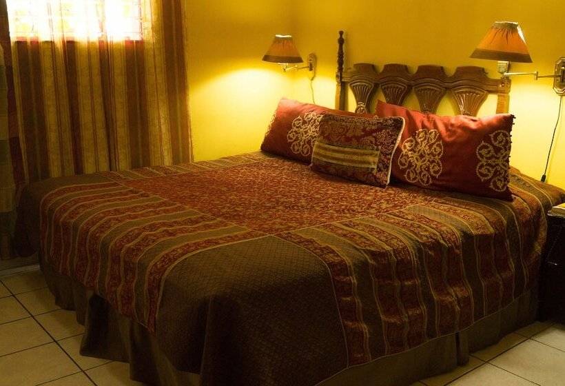 이코노미 싱글 룸, Grecia Real