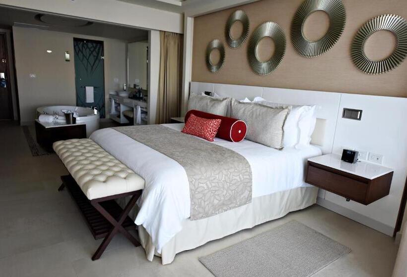 סוויטת דלוקס נוף לים, Hideaway at Royalton Riviera Cancun, An Autograph Collection - All Inclusive Resort - Adults Only
