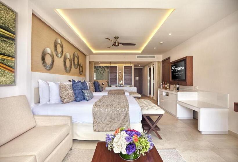 סוויטת קלאב ג'וניור, Hideaway at Royalton Riviera Cancun, An Autograph Collection - All Inclusive Resort - Adults Only
