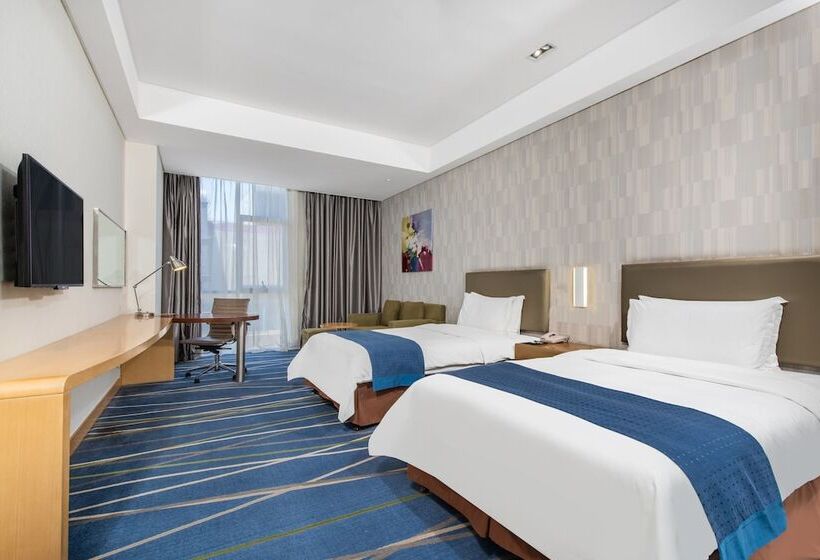 Номер Стандарт, Holiday Inn Express Zhengzhou Airport, An Ihg